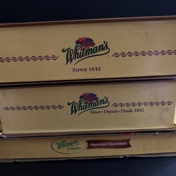3 - 1980-2000's Vintage Total Whitman's Sampler Assorted Chocolate Boxes (Empty) - Picture 6 of 13
